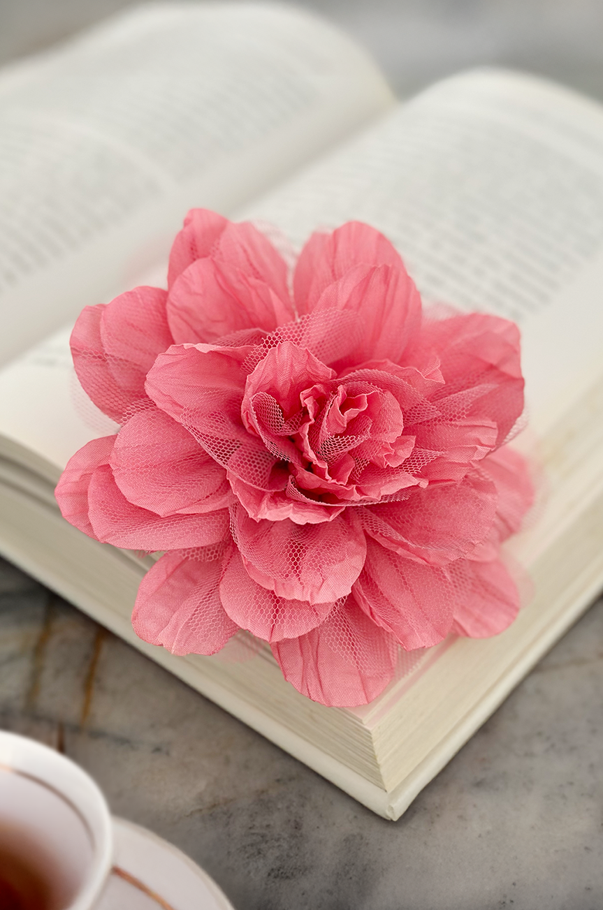 Petite Pétale Follies Flower Brooch Clip (Coral Pink) - Kitten D'Amour