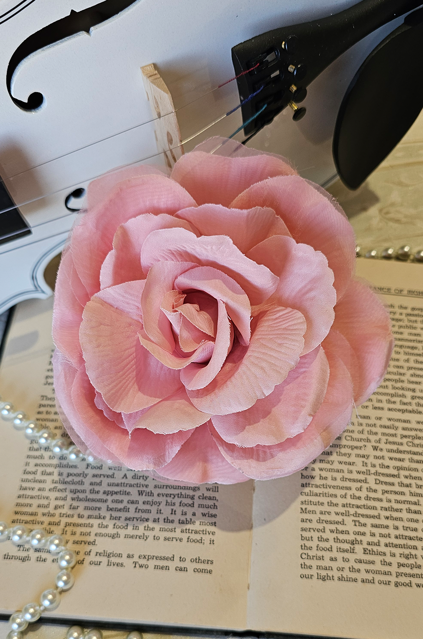 La Fleur Follies Brooch Hair Clip (Bridal Rose) - Kitten D'Amour