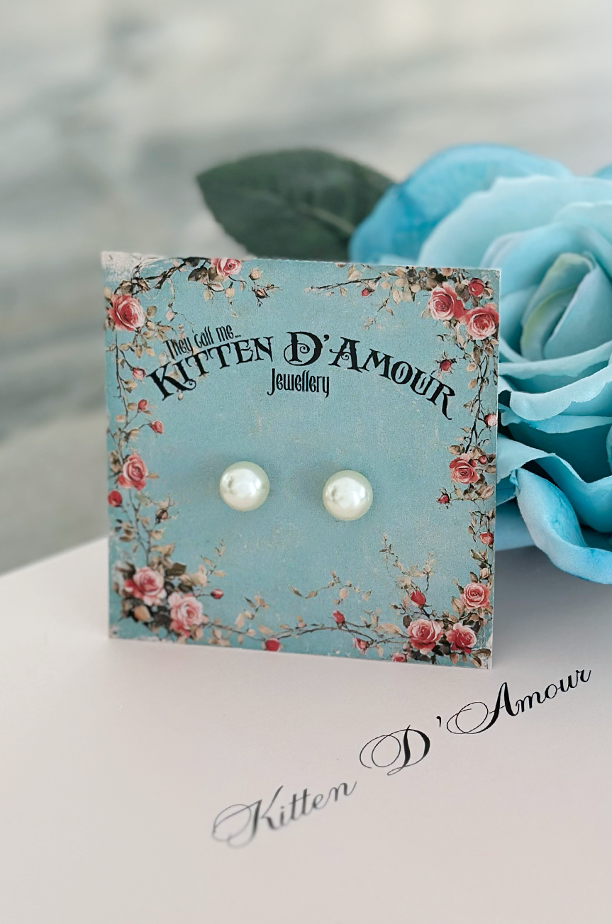 High Society Follies Earrings (Vintage White) - Kitten D'Amour