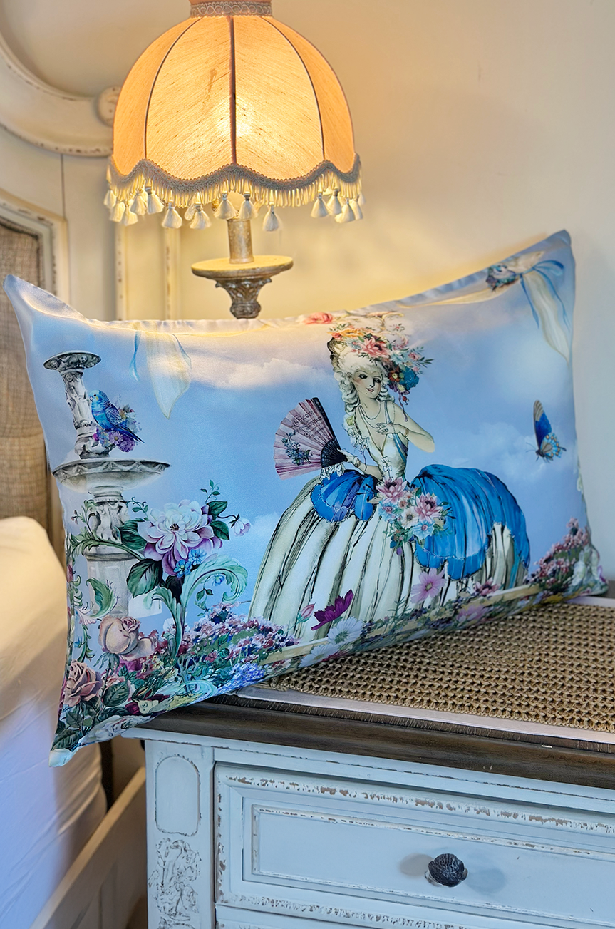 Mayfair Silk Pillowcase - Kitten D'Amour