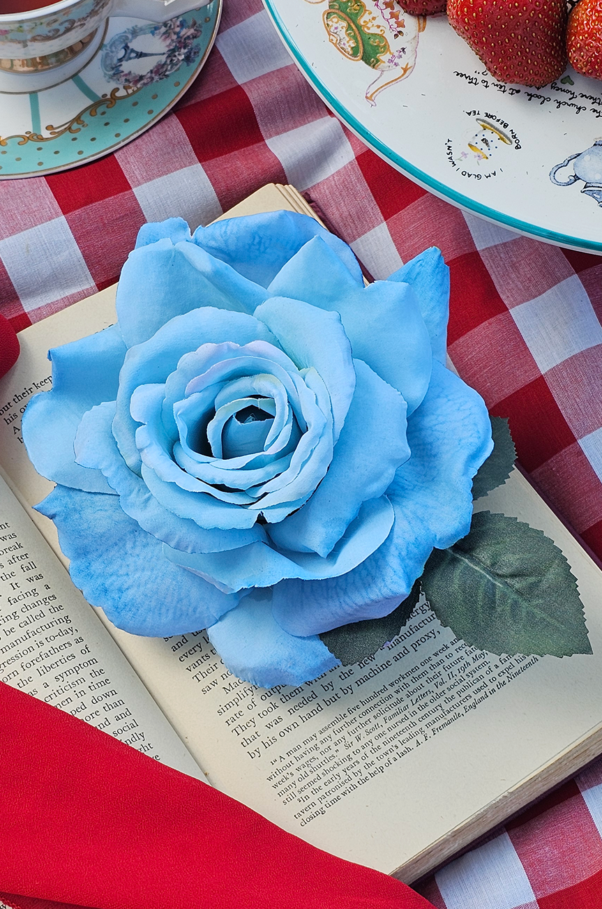 Joie De Vivre Follies Blue Rose - Kitten D'Amour