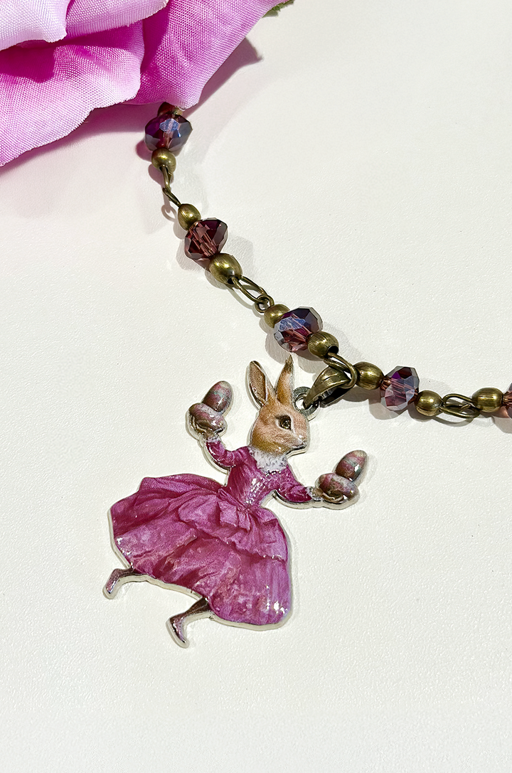 Once Upon A Time Follies Necklace - Millicent - Kitten D'Amour