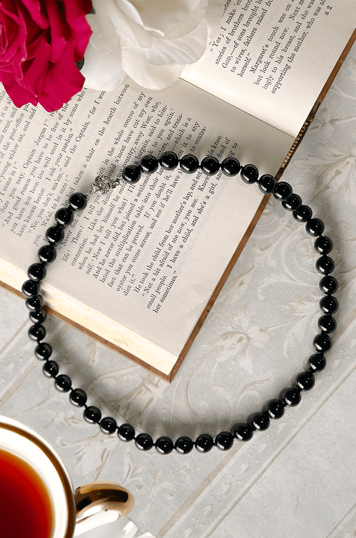 Carmen Short Pearl Necklace (Black) - Kitten D'Amour