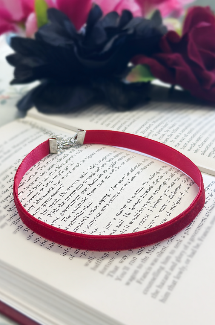 D'Amour Velvet Choker (Burgundy) - Kitten D'Amour
