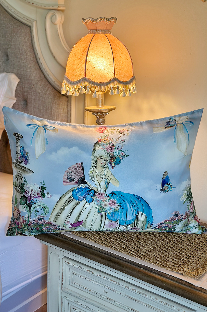 Mayfair Silk Pillowcase - Kitten D'Amour