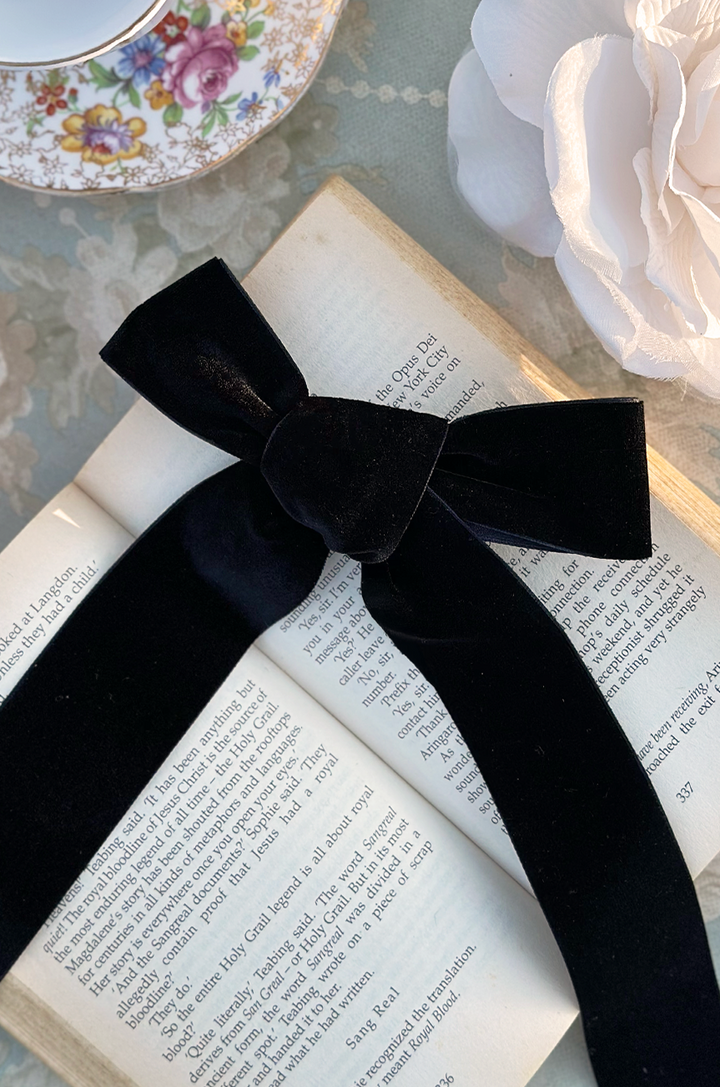 Dauphine Follies Velvet Hair Bow - Kitten D'Amour