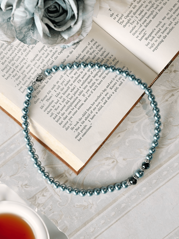 Juliette Pearl Necklace (Blue) - Kitten D'Amour