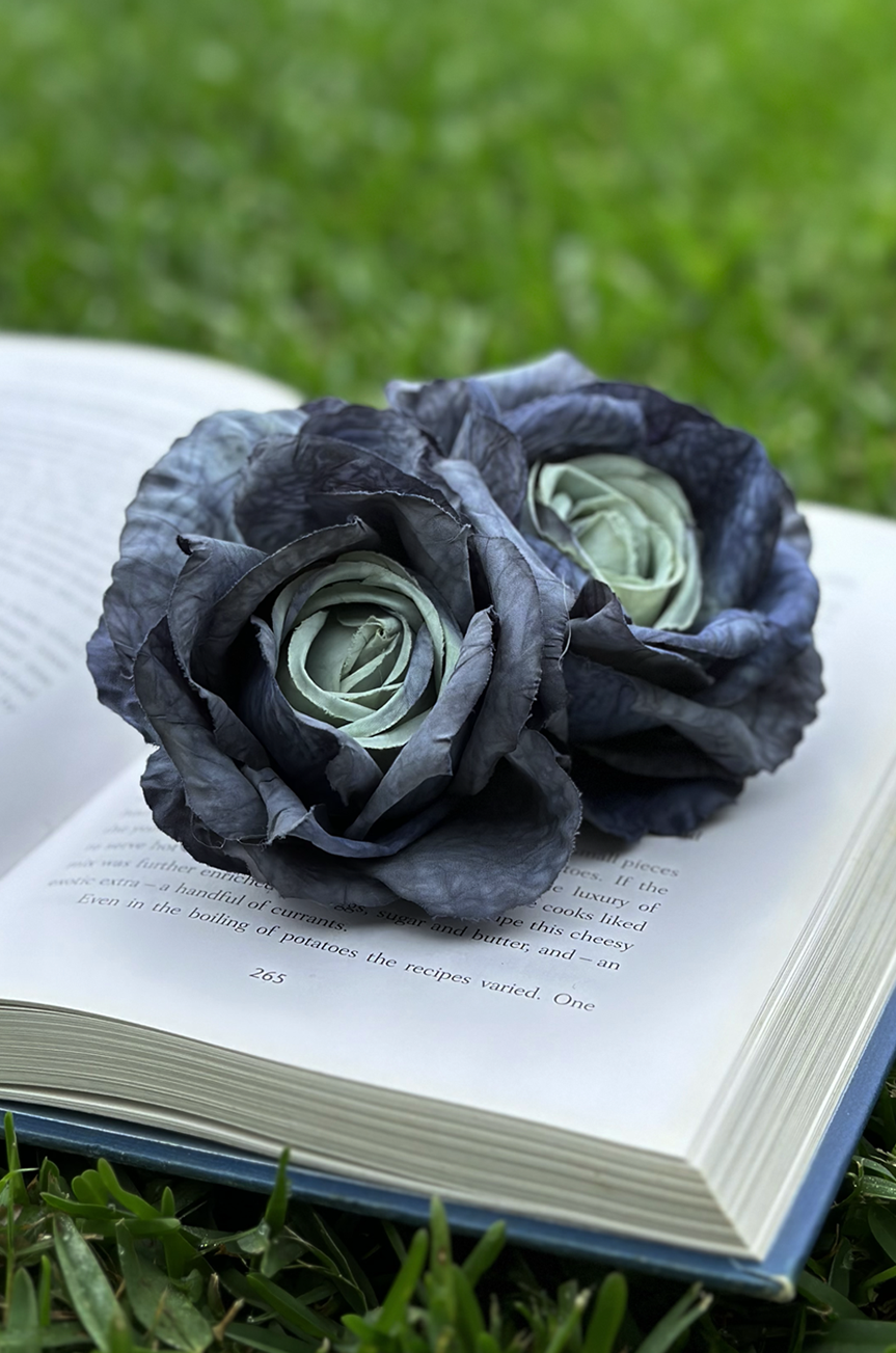 Twin Rose Hair Clip (Midnight Blue) - Kitten D'Amour