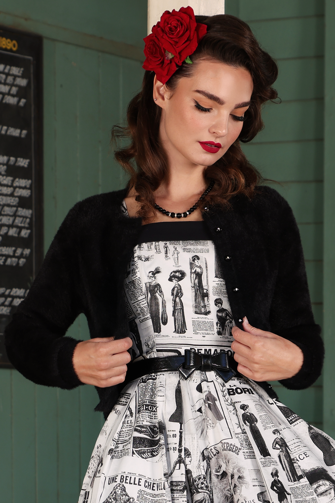 🎁 Powder Puff Cardigan (Black) (100% off)