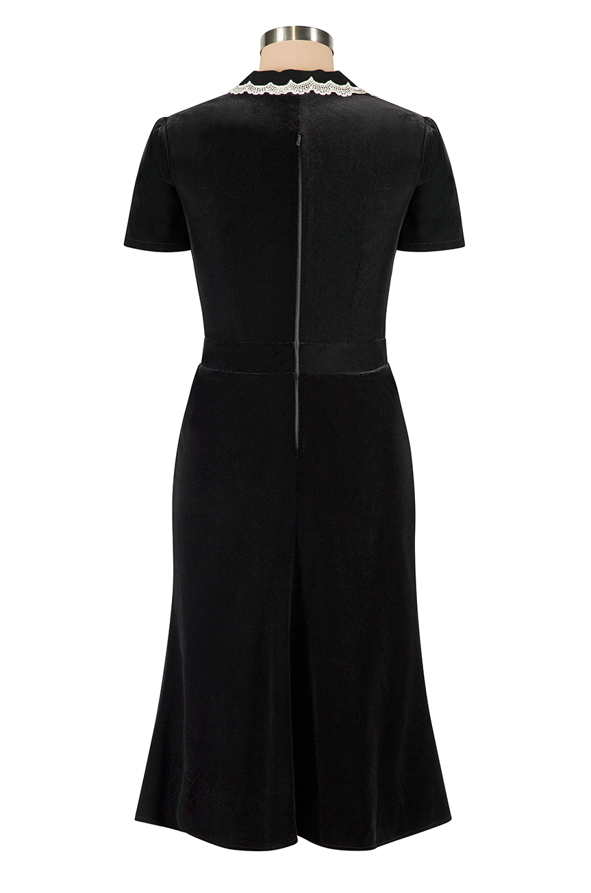 Rouge Noir Velvet Rose Dress