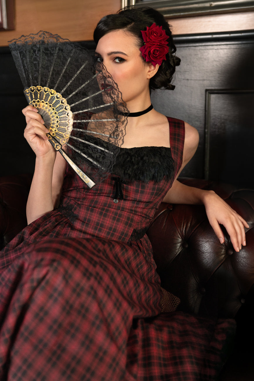 Rouge Noir Full Dress