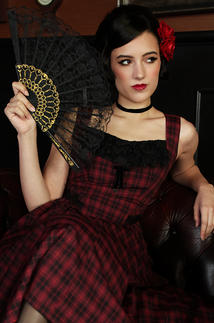Rouge Noir Follies Mystique Fan