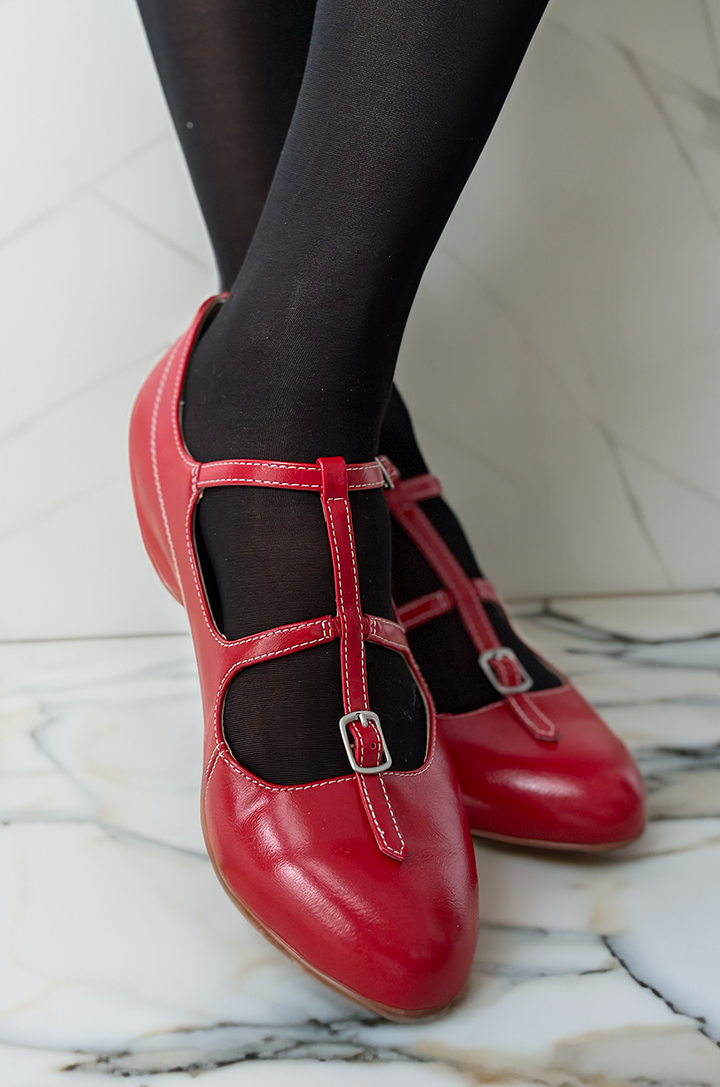 Bijou Shoe (Red)